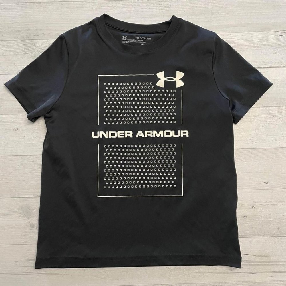 under‎ armour boys shirt youth xs